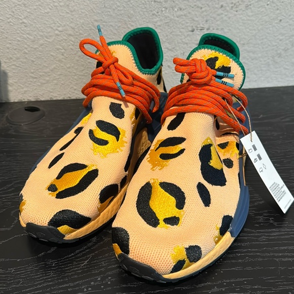 Pharrell x NMD Human Race
'Animal Print - Pulse Amber' - Picture 1 of 7